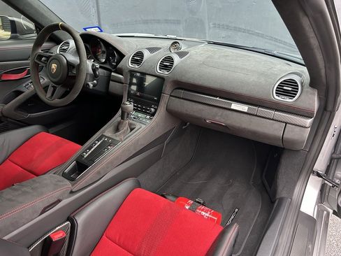 Certified 2025 Porsche 718 Boxster Spyder RS image 25