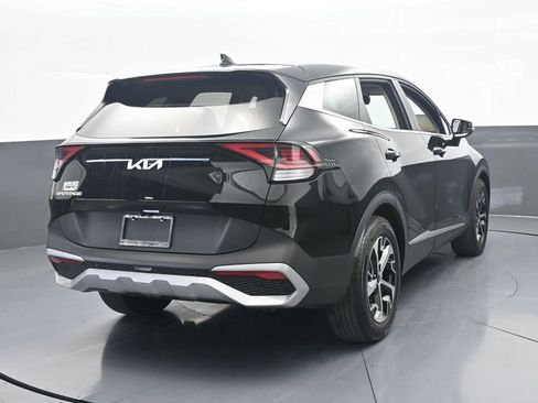 Used 2024 Kia Sportage EX FWD image 5
