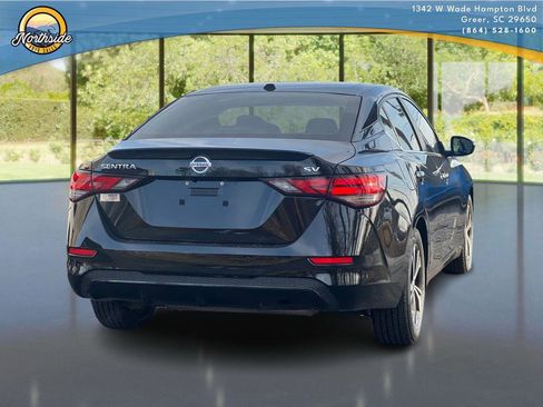 Used 2022 Nissan Sentra SV w/ Lighting Package image 7