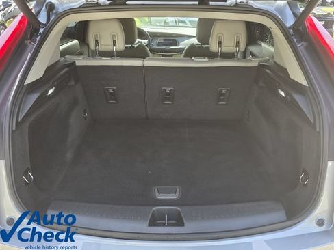 Used 2023 Cadillac XT4 Luxury FWD image 9