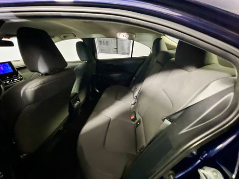 Used 2023 Toyota Corolla LE FWD image 27
