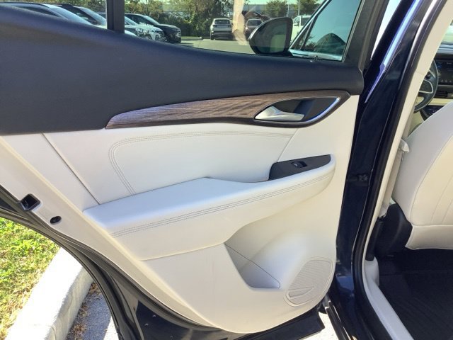 Used 2021 Buick Envision Avenir FWD image 19