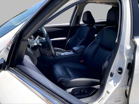 Used 2019 INFINITI Q50 Signature Edition RWD image 7