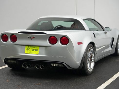 Used 2009 Chevrolet Corvette Z06 RWD image 42