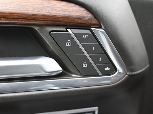 Used 2023 GMC Sierra 1500 Denali Ultimate image 5