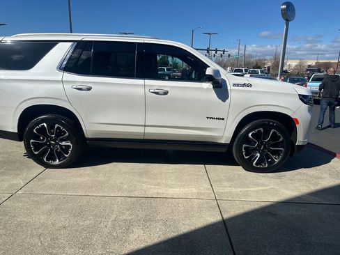 Used 2023 Chevrolet Tahoe High Country w/ Premium Package image 5