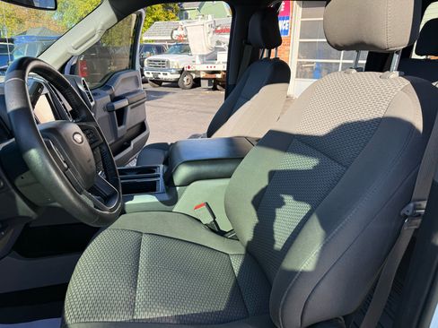 Used 2019 Ford F150 XLT w/ Equipment Group 301A Mid image 26