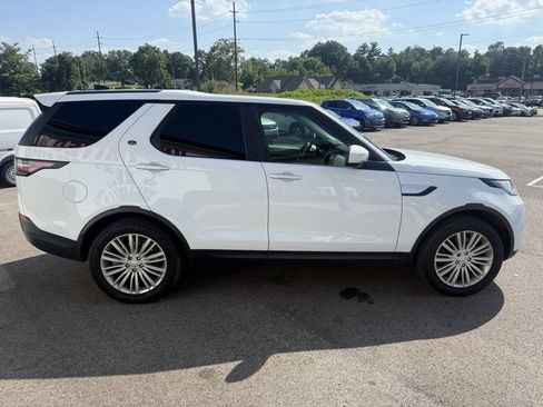 Used 2017 Land Rover Discovery HSE Luxury AWD/4WD image 6