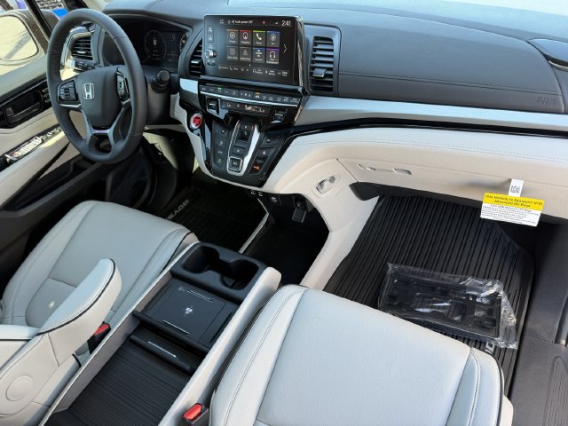 New 2027 Honda Odyssey Touring image 5