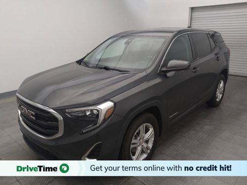 Used 2020 GMC Terrain SLE FWD image 1