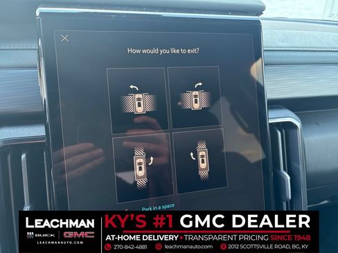 New 2026 GMC Acadia AT4 w/ Super Cruise Package AWD/4WD image 37