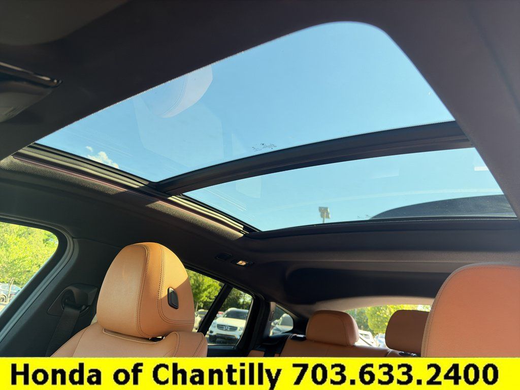 Used 2019 BMW X4 xDrive30i w/ Executive Package AWD/4WD image 20