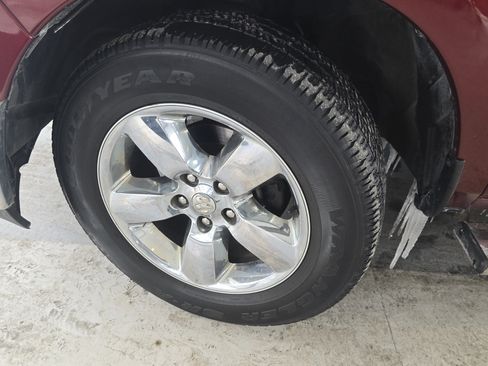 Used 2018 RAM 1500 Big Horn image 32