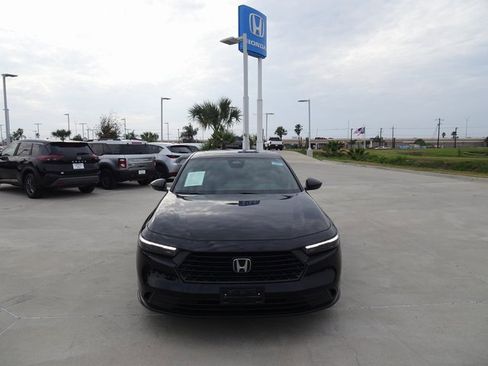 Certified 2025 Honda Accord Sport image 2