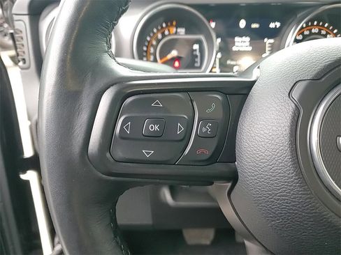 Used 2021 Jeep Wrangler Unlimited Sport image 15