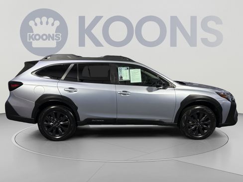 Used 2024 Subaru Outback Onyx Edition XT AWD/4WD image 7