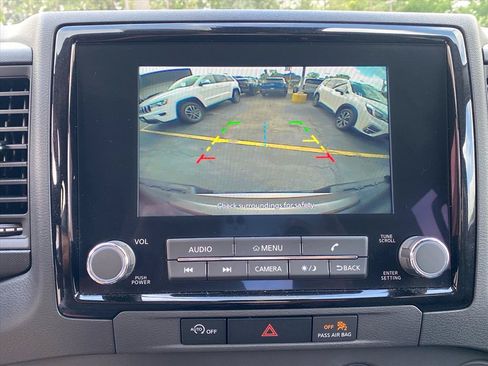 Used 2024 Nissan Frontier S w/ Technology Package AWD/4WD image 15