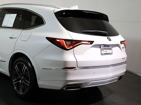 Used 2026 Acura MDX SH-AWD w/ Advance Package image 11