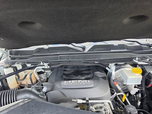 Used 2022 RAM 2500 Big Horn w/ Night Edition AWD/4WD image 24
