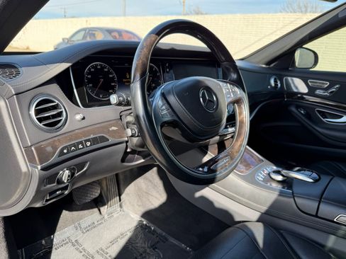Used 2015 Mercedes-Benz S 550 Sedan image 17