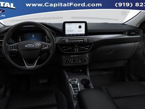 New 2025 Ford Escape Active image 7
