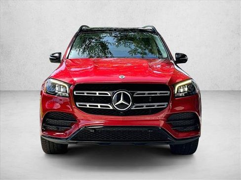 Used 2022 Mercedes-Benz GLS 450 4MATIC image 3