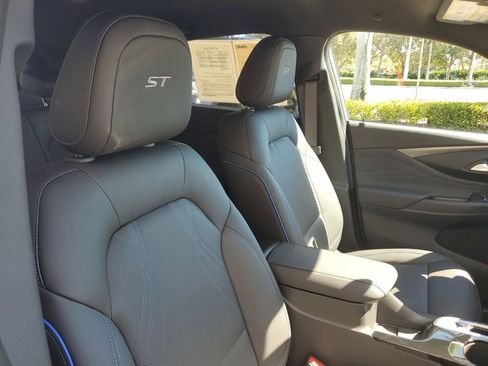 Certified 2026 Buick Envista Sport Touring w/ Convenience I Package image 23