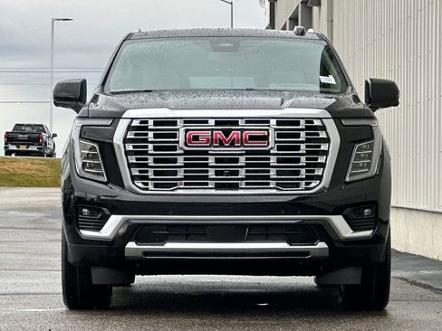 New 2026 GMC Yukon Denali AWD/4WD image 3