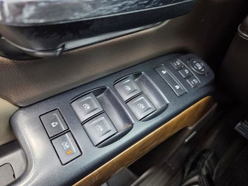 Used 2017 Chevrolet Silverado 2500 LTZ w/ Duramax Plus Package AWD/4WD image 27