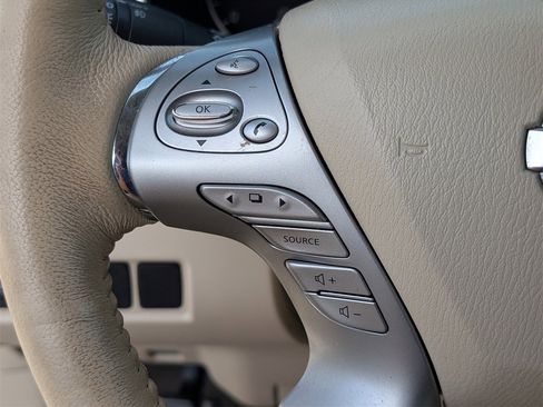 Used 2018 Nissan Murano SL w/ Moonroof Package image 23