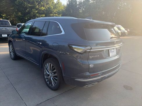 Used 2026 Buick Enclave Avenir w/ Super Cruise Package AWD/4WD image 9