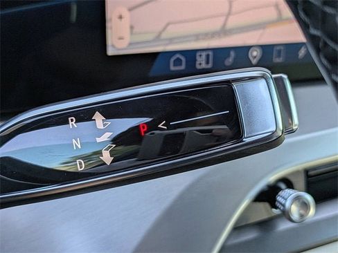 New 2026 Cadillac Vistiq Luxury image 29