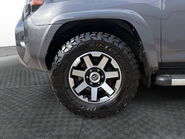 Used 2021 Toyota 4Runner TRD Off-Road Premium w/ Moonroof Package AWD/4WD image 14