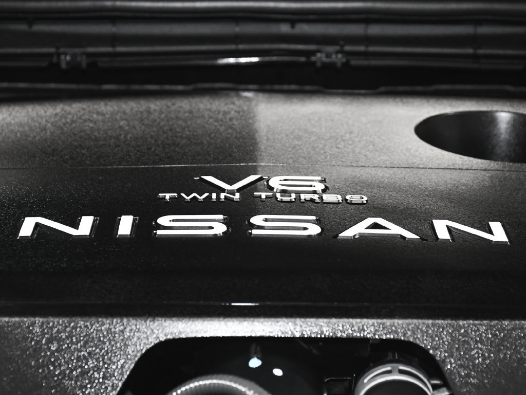 Used 2025 Nissan Armada SV AWD/4WD image 64