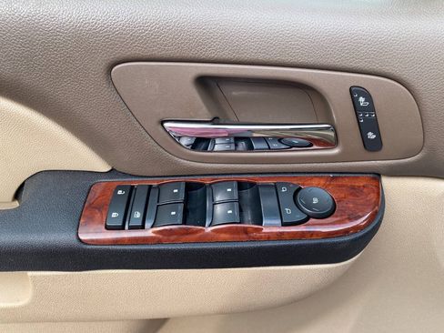 Used 2013 GMC Yukon SLT AWD/4WD image 12