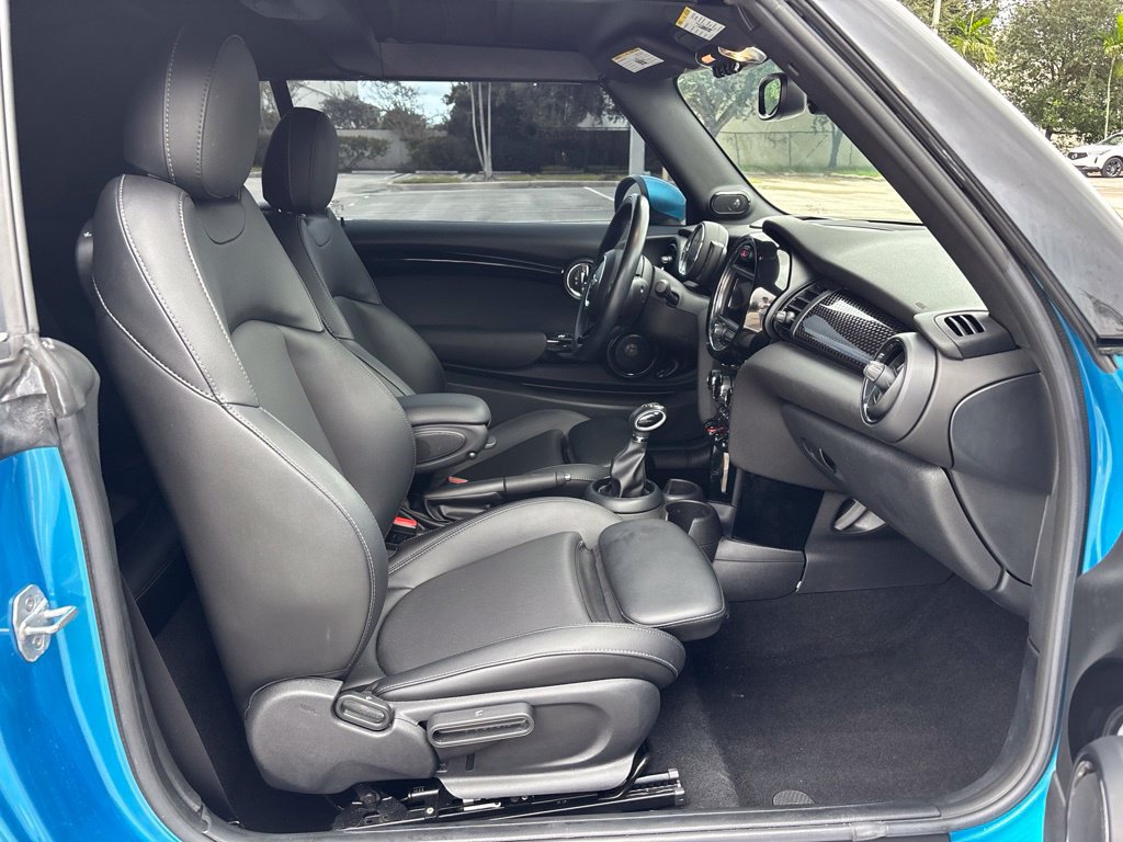 Used 2018 MINI Cooper S FWD image 12