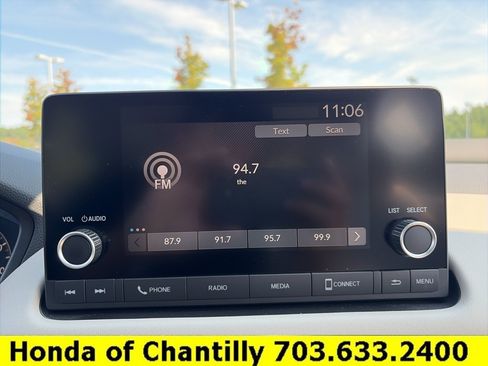Used 2024 Honda HR-V LX image 14