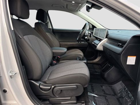 Used 2024 Hyundai Ioniq 5 SEL image 26