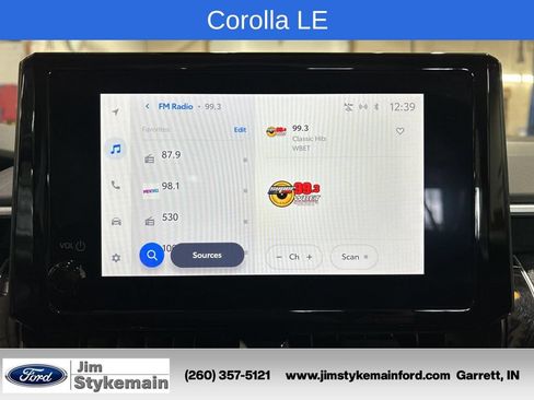 Used 2024 Toyota Corolla LE FWD image 3