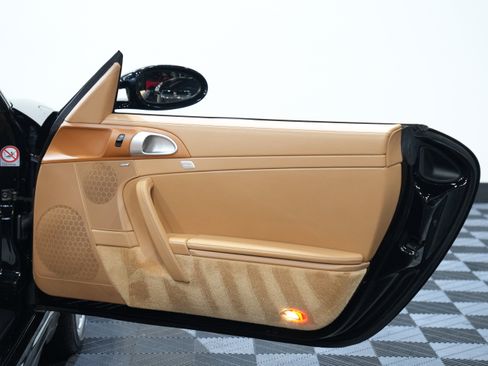 Used 2006 Porsche 911 Carrera 4S image 24