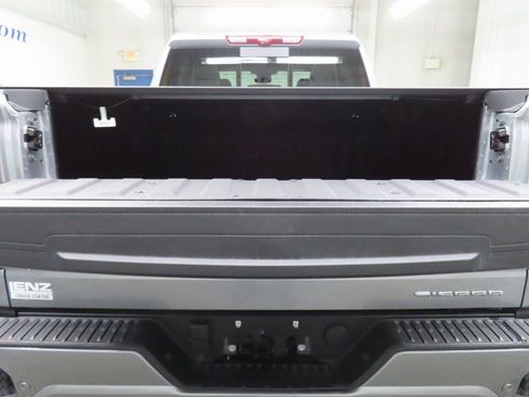 Used 2025 GMC Sierra 1500 Denali Ultimate image 42