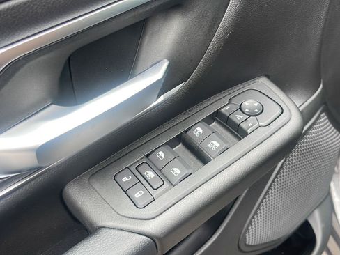 New 2026 RAM 1500 Big Horn AWD/4WD image 12