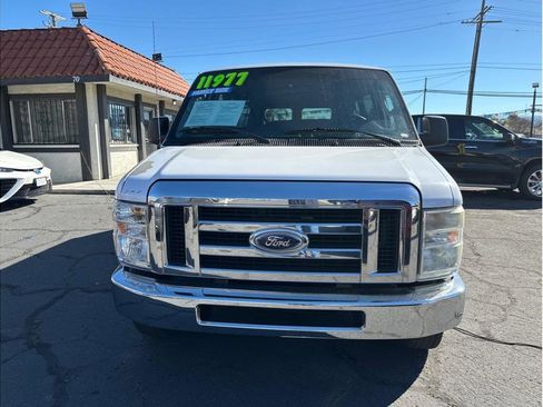 Used 2013 Ford E-150 and Econoline 150 Wagon RWD image 5
