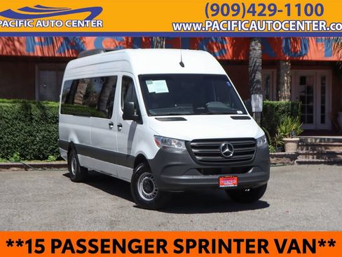 Used 2025 Mercedes-Benz Sprinter 2500 image 1