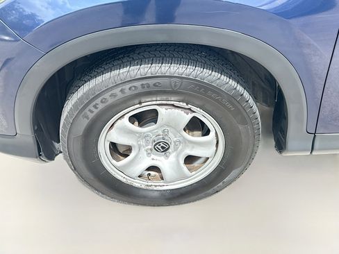 Used 2015 Honda CR-V LX image 34