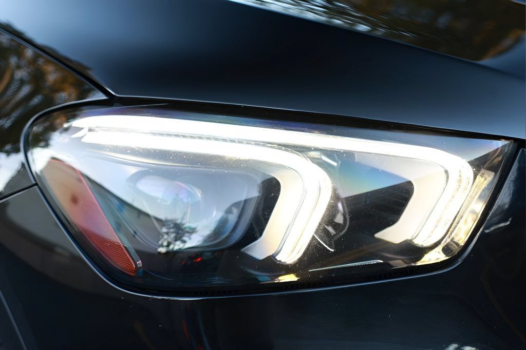 Used 2020 Mercedes-Benz GLE 350 4MATIC w/ 3rd Row Seat Package image 39