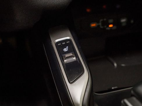 Certified 2024 Kia Sorento X-Line EX image 17