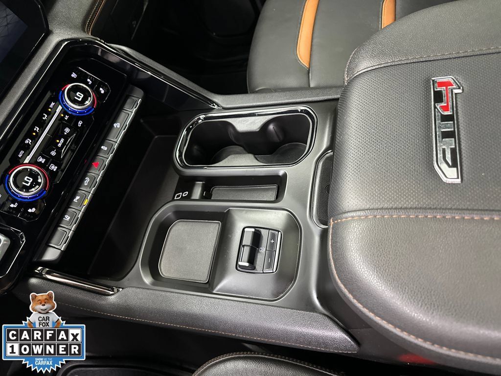 Used 2025 GMC Sierra 2500 AT4 w/ AT4 Premium Plus Package AWD/4WD image 32