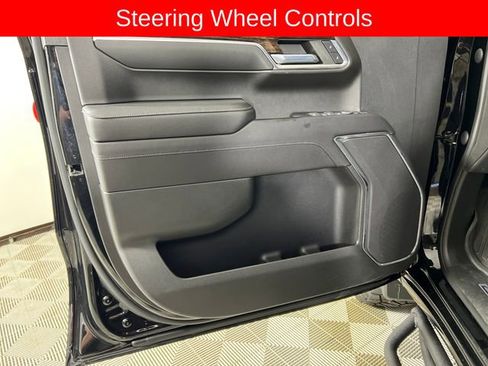 Used 2022 GMC Sierra 1500 Elevation image 11