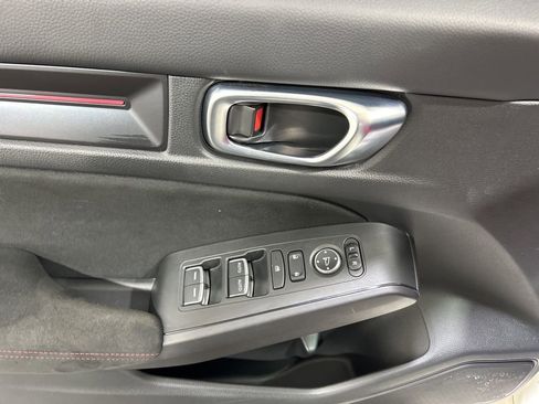 Used 2025 Honda Civic Type R image 20